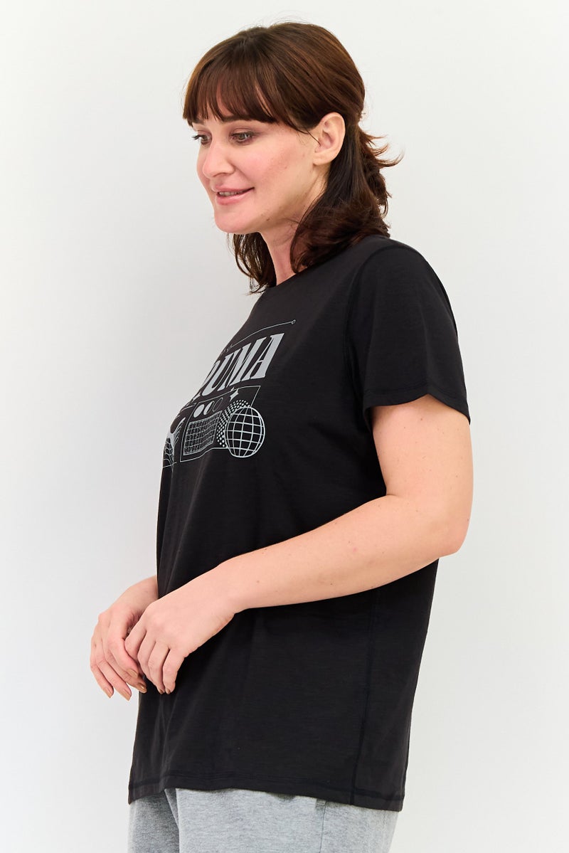 PUMA تي شيرت رياضي نسائي بأكمام قصيرة مناسب في الهواء الطلق، أسود - Image 2