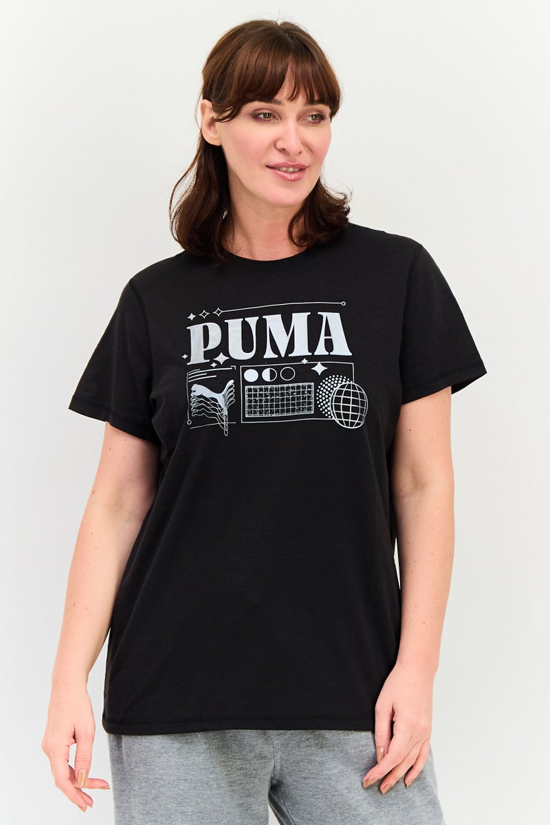 PUMA تي شيرت رياضي نسائي بأكمام قصيرة مناسب في الهواء الطلق، أسود - Image 1