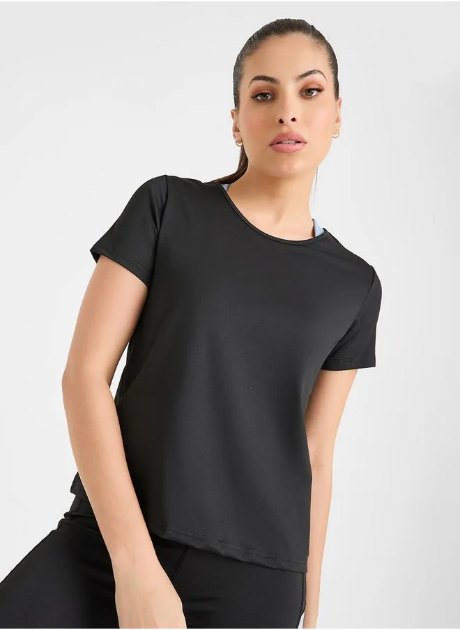 ستايلي Pack of 3 - Solid Top, Slogan Print Strap Sports Bra & Leggings