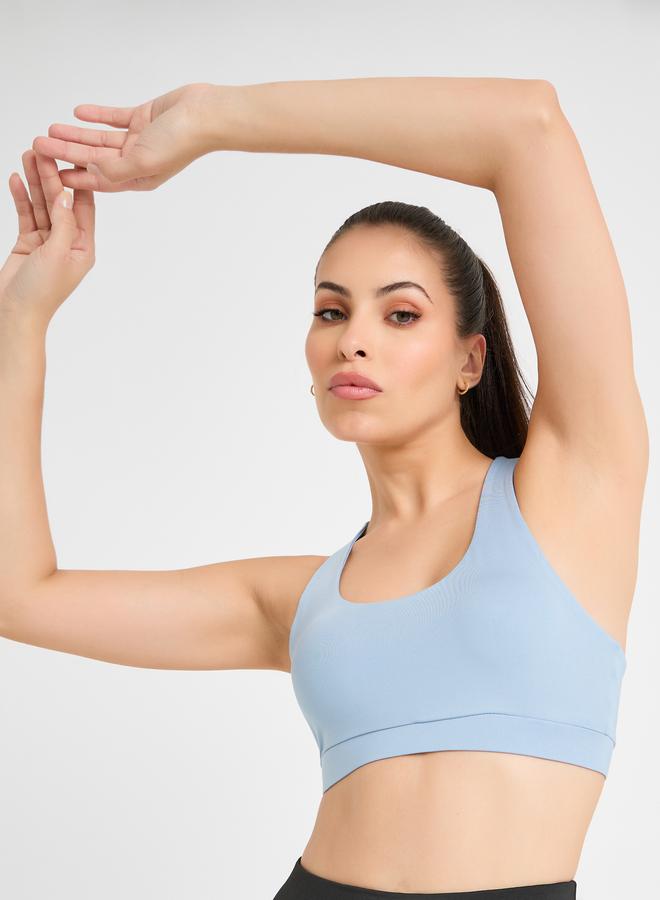 ستايلي اكتيف حزمة ستايلي 3 قطع - حمالة صدر رياضية وسروال ضيق بطبعة شعار - Image 3