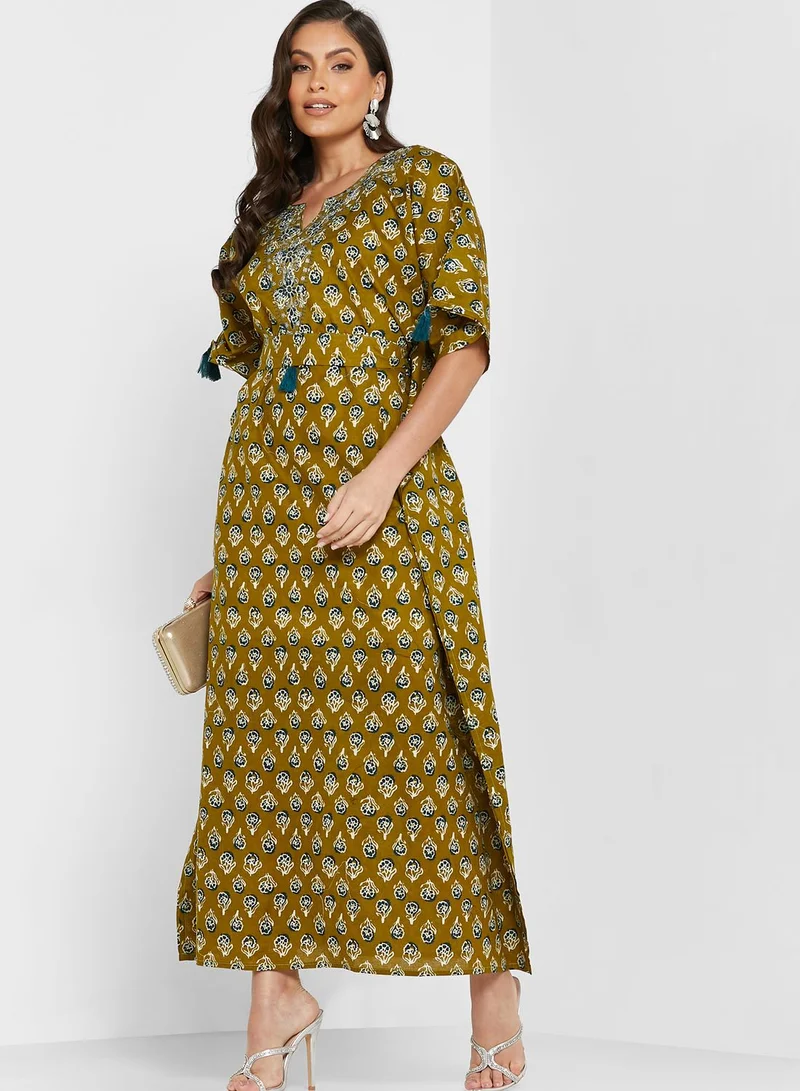 ARABIAN CLOSET Belted Printed Kaftan