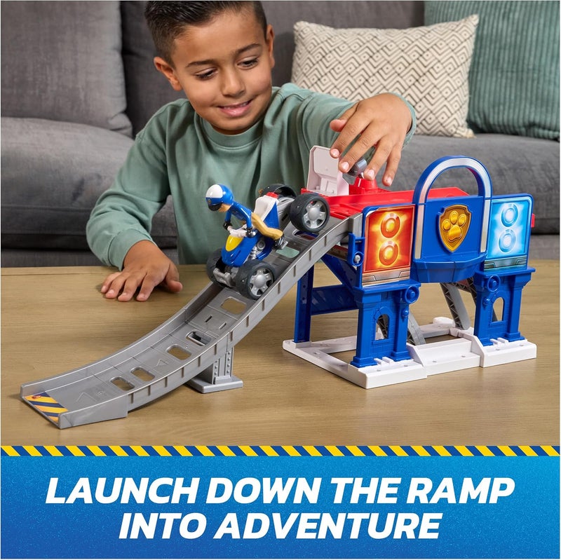 PAW PATROL مجموعة لعبة مركبة الإنقاذ والإصلاح من PAW Patrol (أزرق/أحمر) - Image 4