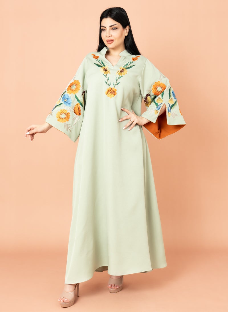 اكسا جلابية سادة انيقة مع لمسات تطريز تيفاني - Image 1