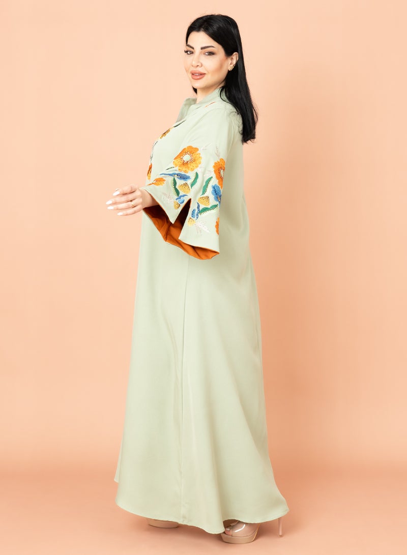 اكسا جلابية سادة انيقة مع لمسات تطريز تيفاني - Image 3