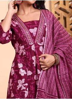 ISHIN Regular Fit Embellished Pattern Round Neck Neck Three-Quarter Sleeve Maroon Colour Knitted Cotton Kurta Set for Women with Mid-Rise Closure - Blending Tradition with Modern Style  - Image 2