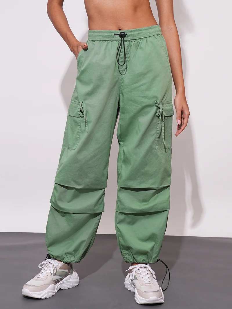 globus Women Loose Fit Mid-Rise Flat Front Cargo Trousers