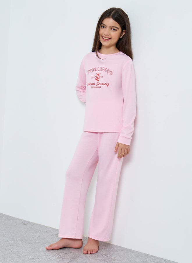 ستايلي طقم بيجاما من بلوزة بأكتاف منخفضة مع بنطال - Image 1