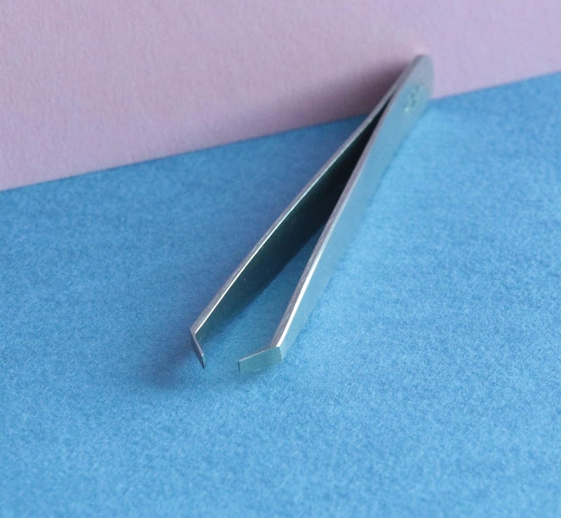 Sam Cosmetic Brow Tweezer - Superfine Inox Steel - Image 4