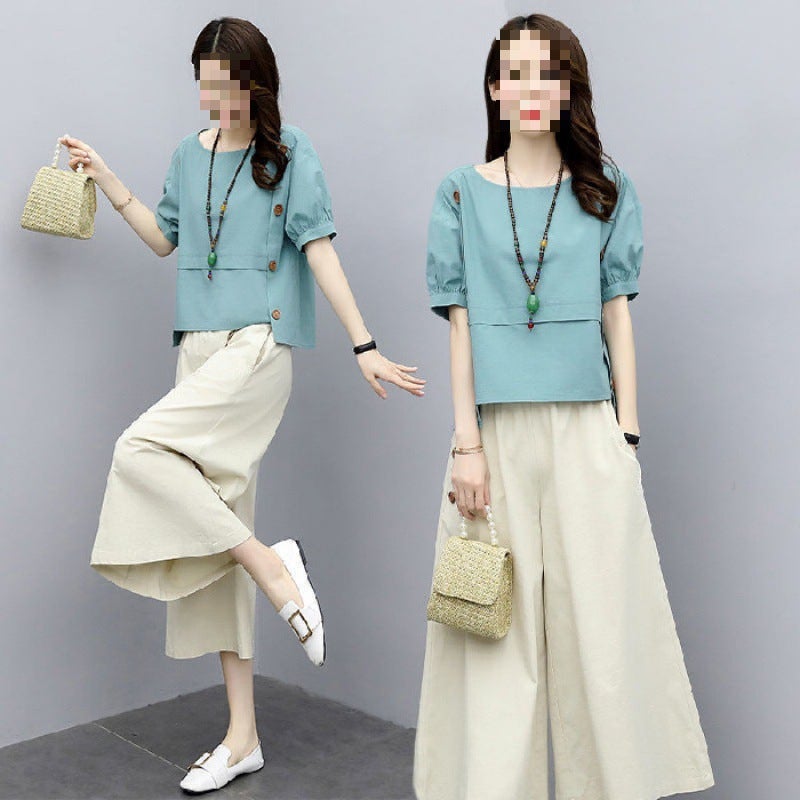 Loose Two-piece Short-sleeved Summer 2023 New Womens Fashionable Stylish Age-reducing Wide-leg Pants Set Loose Slimming Blue top + beige pants 