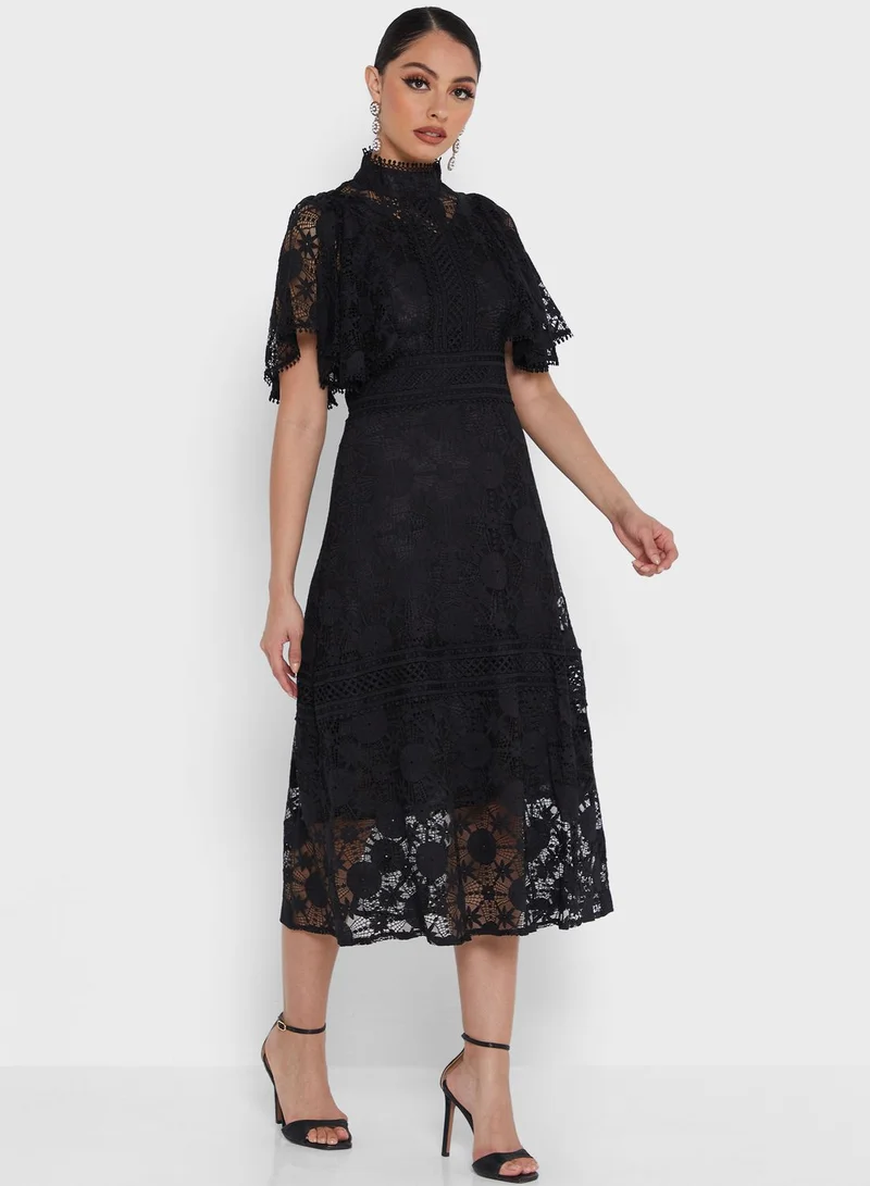 Khizana Angel Sleeve Lace Dress