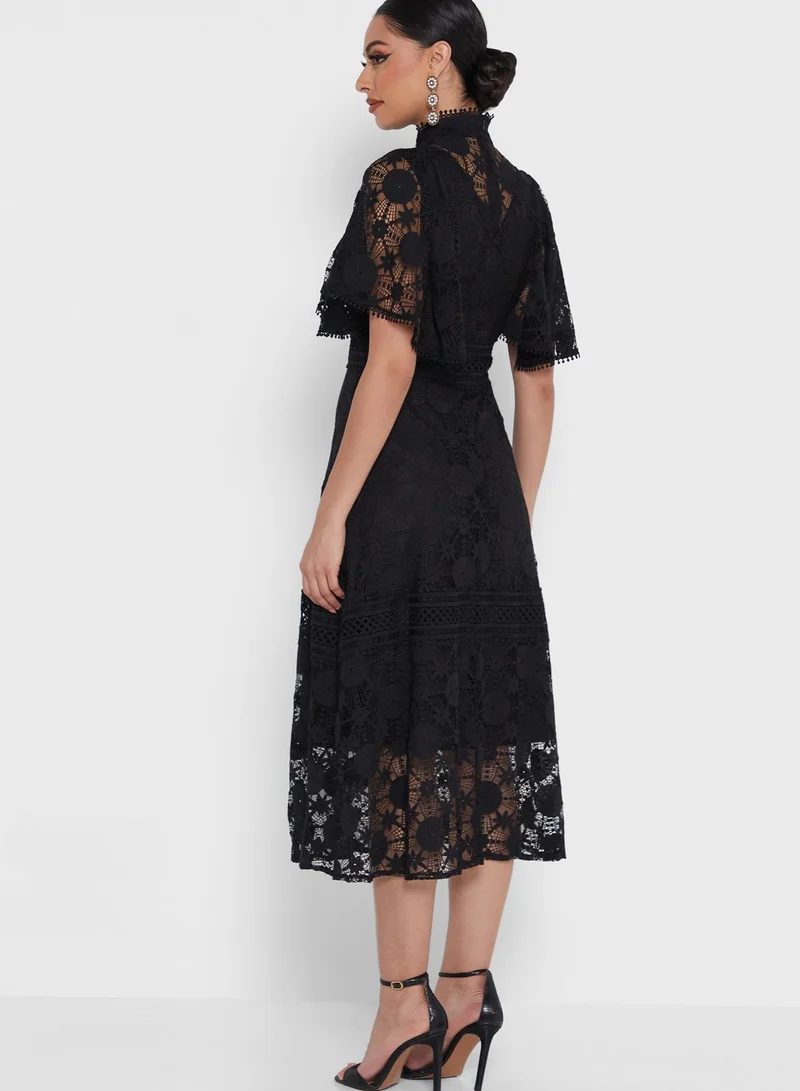 Khizana Angel Sleeve Lace Dress