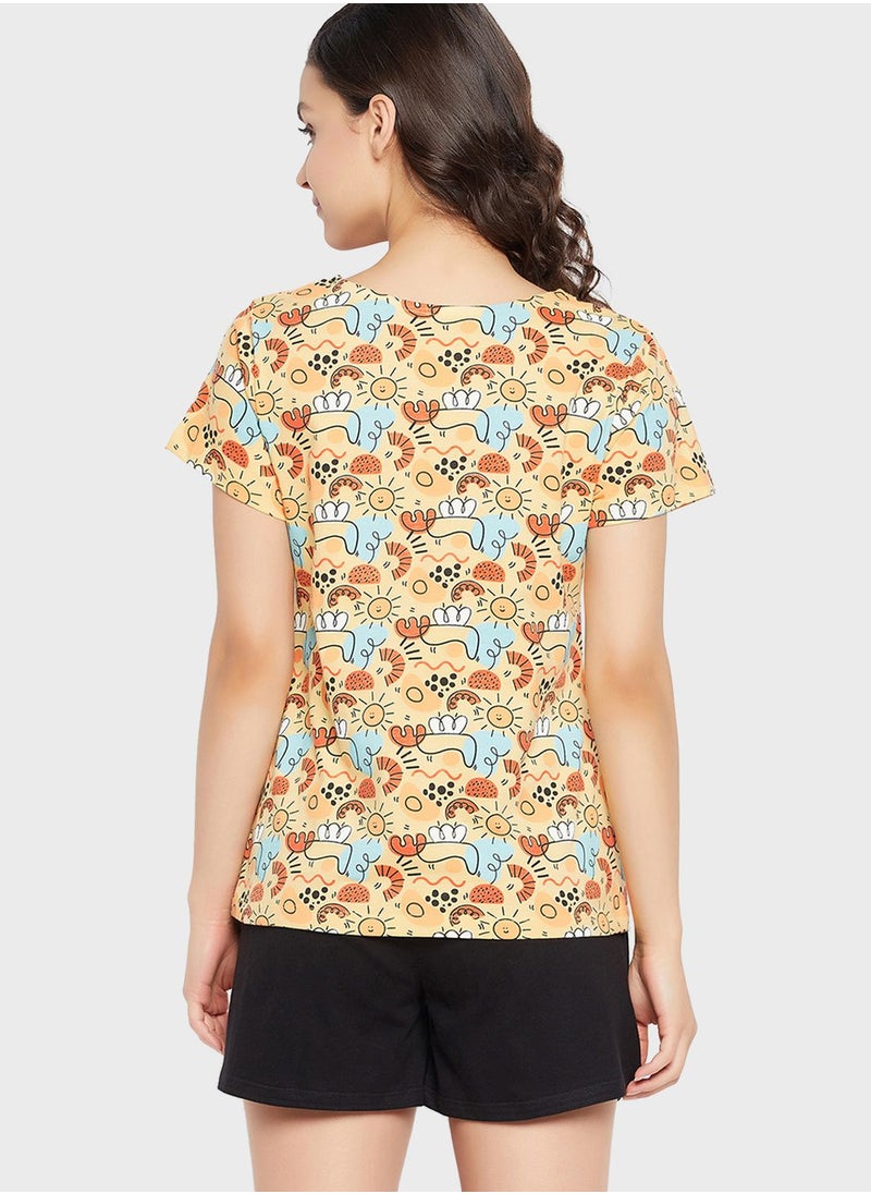 Clovia - Printed Top & Pyjama Shorts Set - Image 1