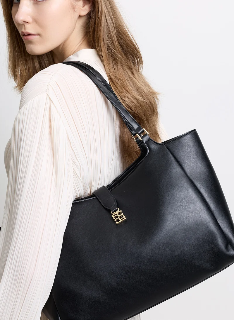 فرنش كونكشن Women Black Mayfair Tote Bag
