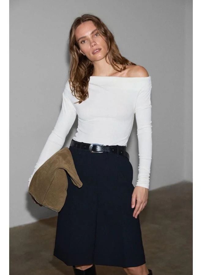 Grimelange OLIVIENN Women's Open-Shoulder Asymmetric Collared Long Sleeve Slim Fit Ecru Blouse.