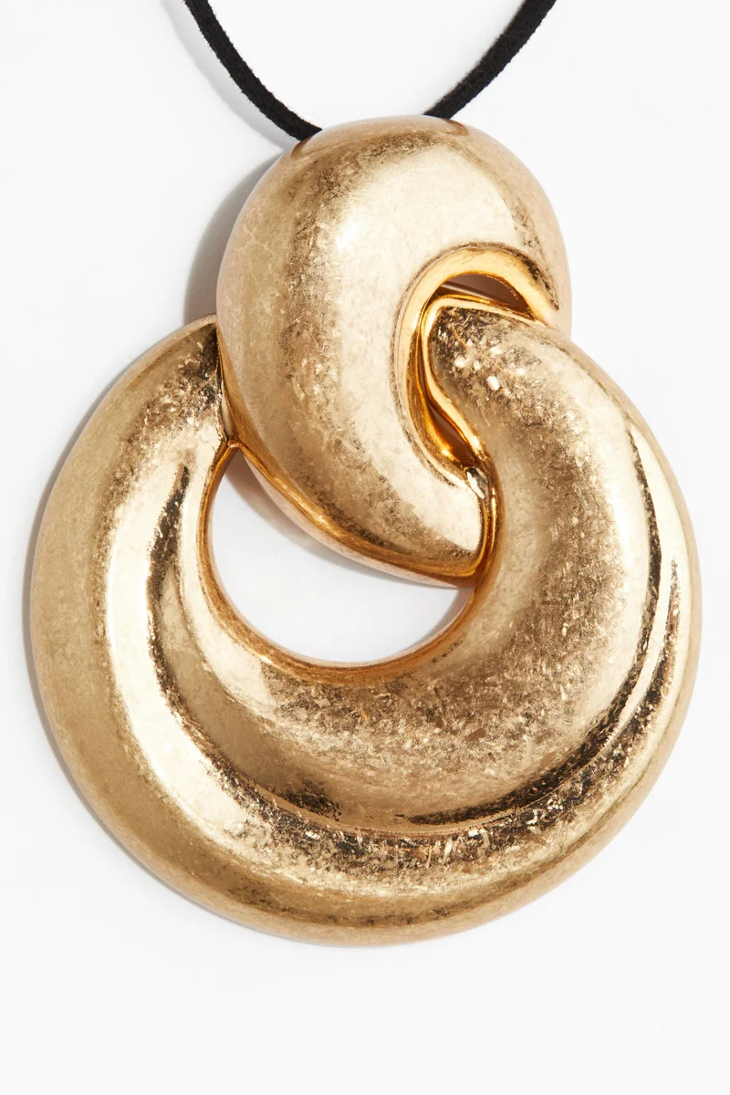 H&M Pendant Necklace