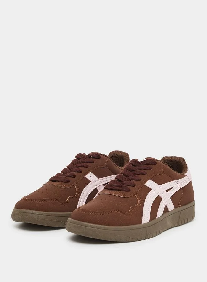 ستايلي Styli Contrasted Side Line Lace Up Sneakers