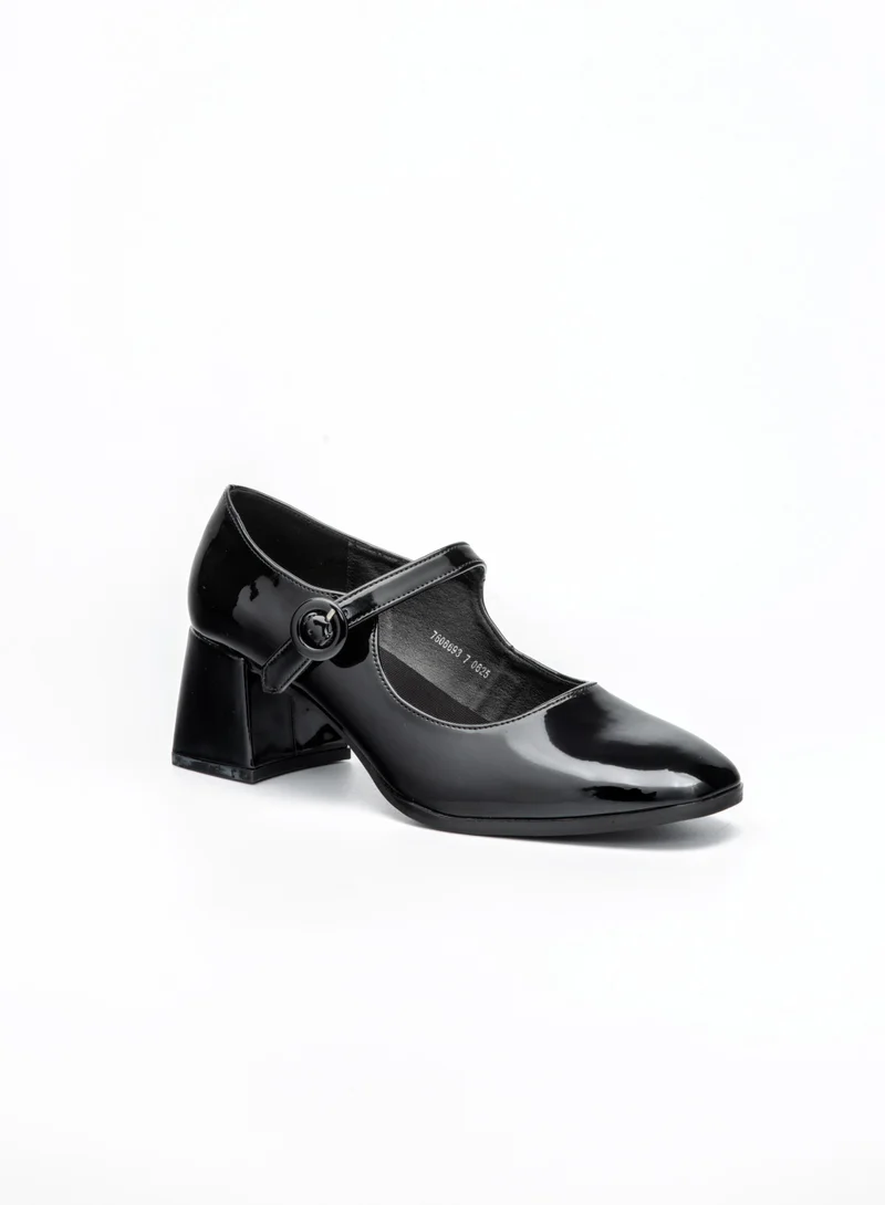Bata Classic Block Heel Shoe
