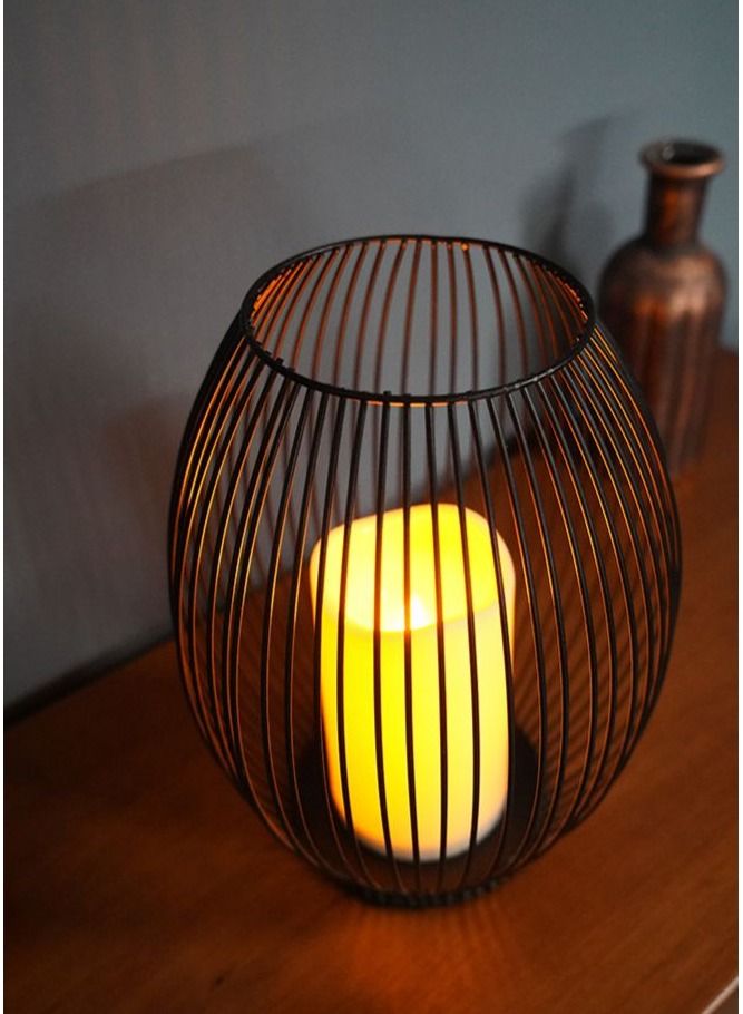 Elegant Decorative Candle Holder - Exquisite Centerpiece for Ambience and Relaxation - Image 2