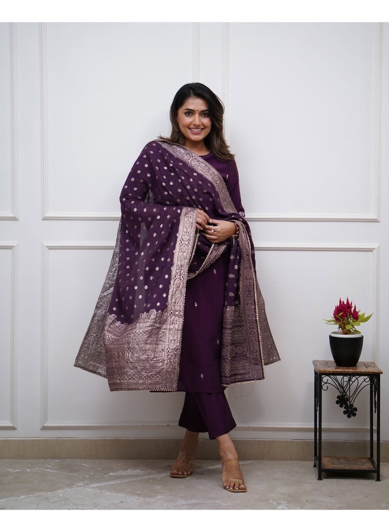 Ameya ﻿Chanderi-kurta-pant-with-dupatta - Image 4