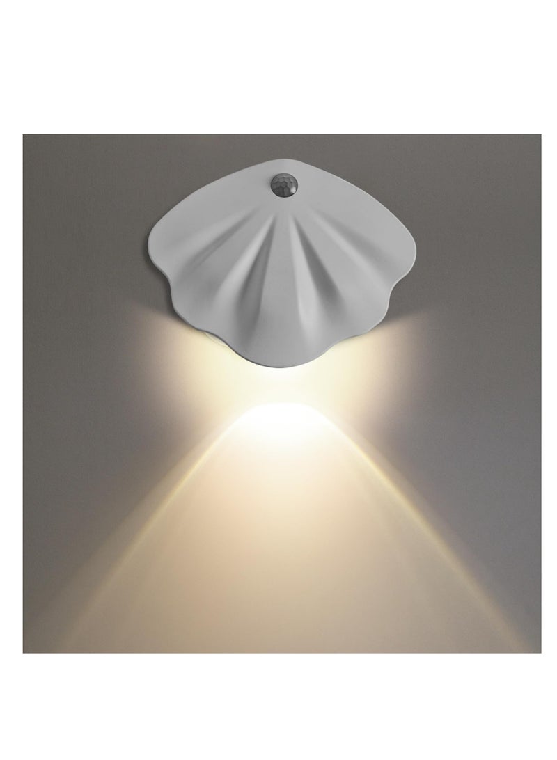 SYOSI ضوء تحت الخزانة مزود بحساس حركة LED، ضوء ليلي قابل للشحن عبر USB Type-C، يستخدم بشكل رئيسي للإضاءة الآمنة في الليل في غرفة المعيشة، العداد، المطبخ، الردهة، الدرج (عبوة من 2) - Image 1