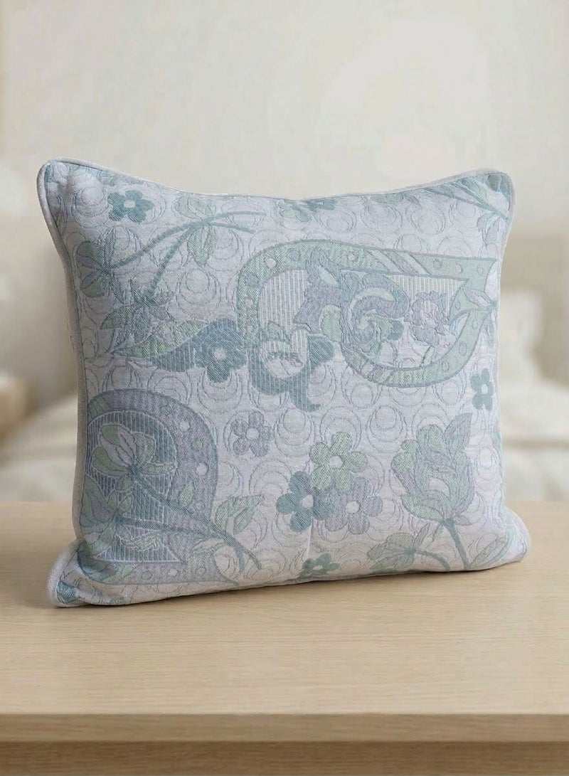 Luxury  Bedspread Set, 3-Piece - Classical Floral Patterns with Meticulous Weaving - Size 240x260 cm - Image 3