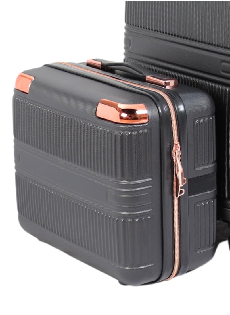 Viper Travel Bag in Stylish Black with Brass Accents - Stylish and Functional Design, Strong and Lightweight Material, Perfect Storage Capacity.