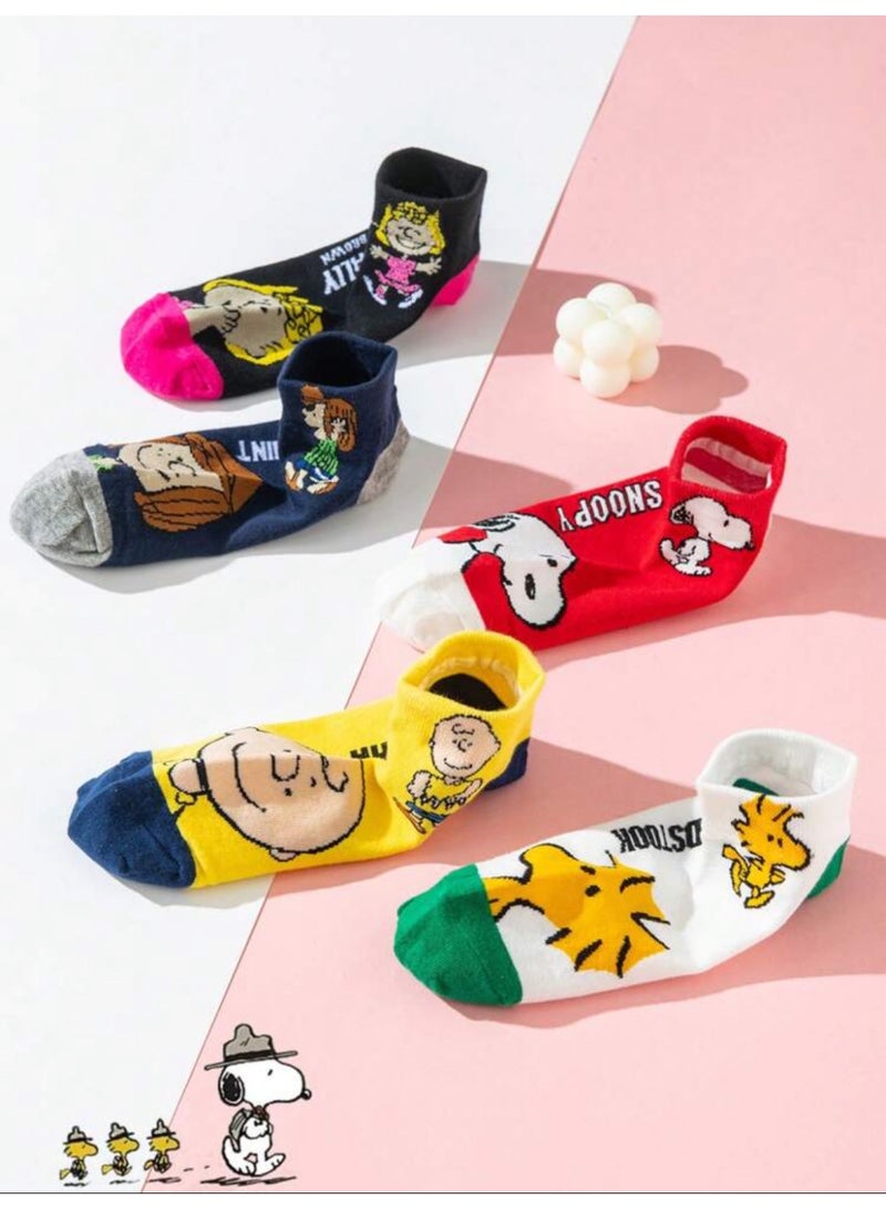Snoopy 5 Pairs of Short Socks with Iconic Snoopy Cartoon Characters | Colorful and Trendy Socks with Soft, Long-Lasting Fabric | Fits a Wide Range of Sizes from 36-46 for Maximum Comfort | Fun and Stylish Design Suitable for Sneakers and Casual Shoes | Perfect for Everyday Wear with an Eye-Catching Look - Image 5