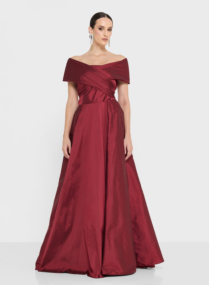 نمشي x فستان سهرة مكشوف الكتفين - Image 1