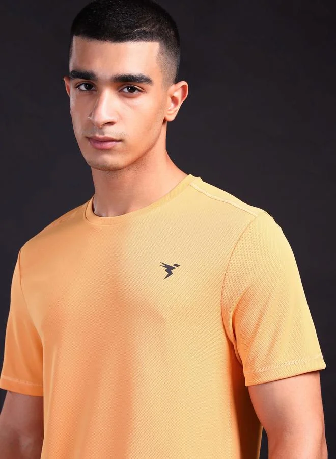 Technosport Men Solid Slim Fit Crew Neck T-Shirt