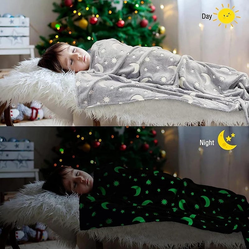 FAMYO بطانية فاميو مونس تارز المتوهجة في الظلام للأطفال 015 سنوات 200x152 سم من قماش الفلانيل الناعم دافئة ومريحة لجميع الفصول هدية مثالية للأولاد والبنات باللون الرمادي مقاس كوين - Image 3