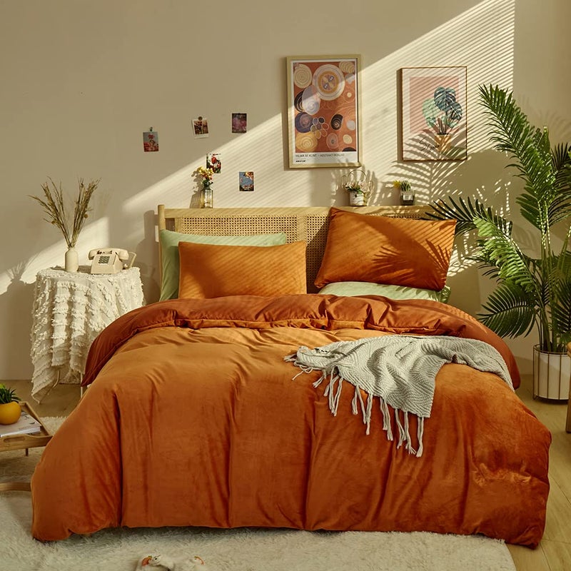 CLOTHKNOW Burnt Orange Fluffy California King Comforter Sets Velvet Bedding Comforter Sets Soft Terracotta Comforter with 2 x Pillow Cases