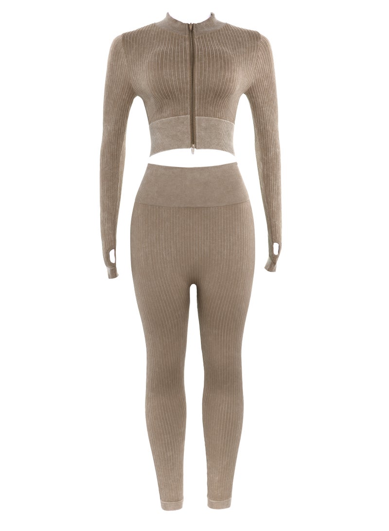 Modest Women's Full-Length Zip-Up Yoga Set – Long Sleeve & Pants, Stretchy and Slim-Fit Sportswear, Perfect for Yoga, Gym, and Outdoor Workouts  - Image 2