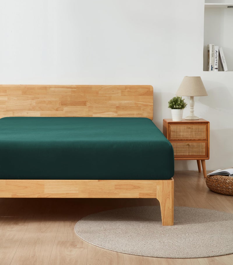 Alazuria King Size Fitted Sheet Only  12 to 16 Deep Pockets  Ultra Soft  Breathable Bed Sheet  Hotel Quality Mattress Sheets 80 X 78 Emerald Green