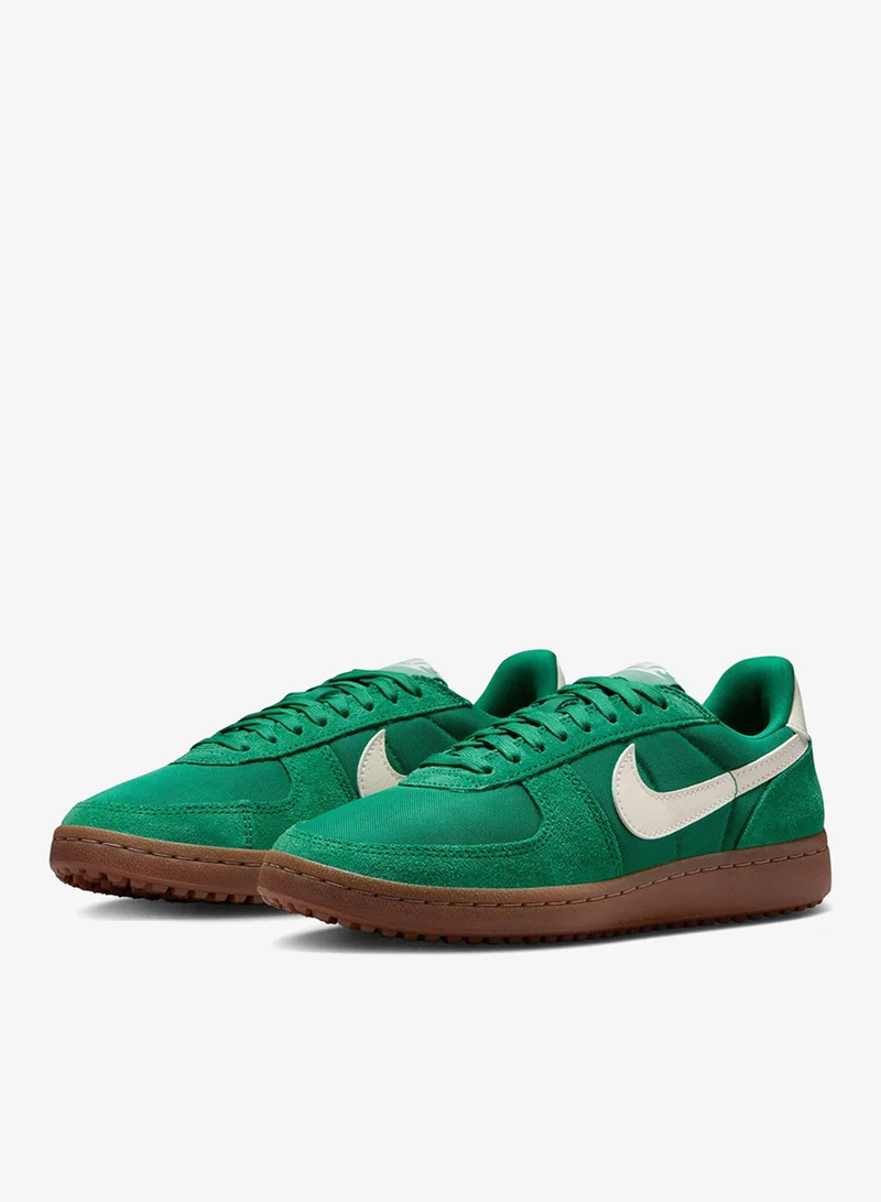 Nike Field General Nstlg