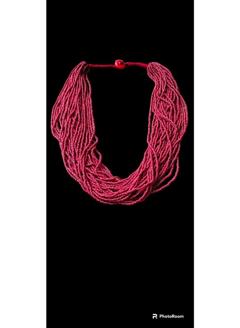 عقد نسائي متعدد الطبقات – خرز أحمر داكن بتصميم يدوي فاخر - Image 2