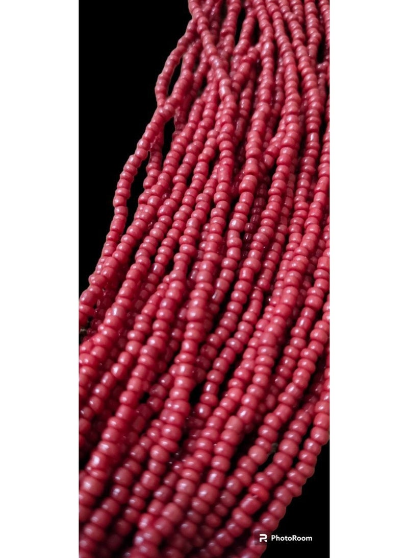 عقد نسائي متعدد الطبقات – خرز أحمر داكن بتصميم يدوي فاخر - Image 3