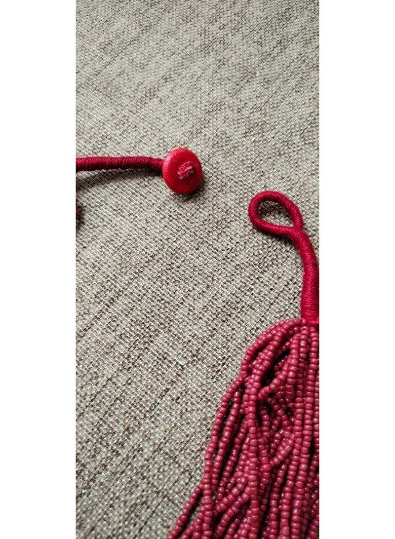 عقد نسائي متعدد الطبقات – خرز أحمر داكن بتصميم يدوي فاخر - Image 4