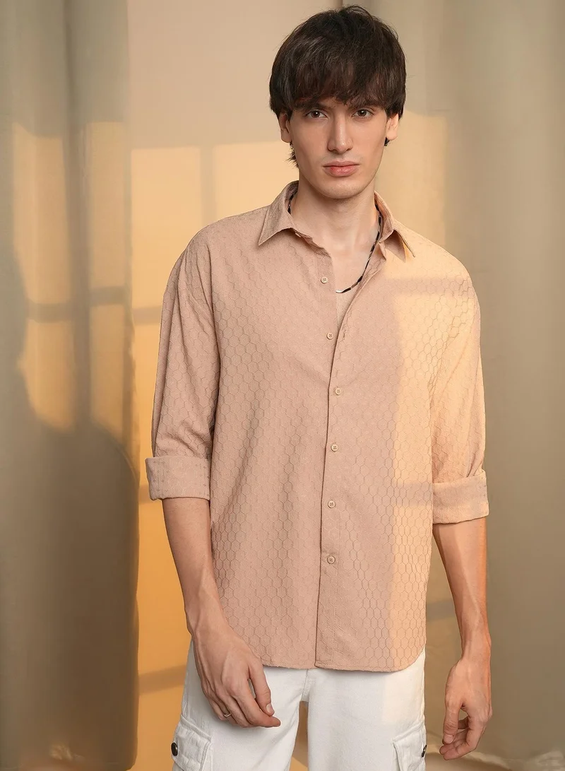 Campus Sutra Men's Saltbox Beige Honeycomb-Textured Oversized Shirt