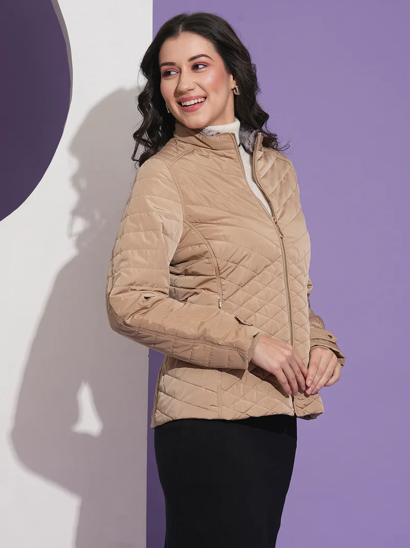 جلو باص Women Mock Neck Front Pockets Winter Wear Insulator Puffer Jacket