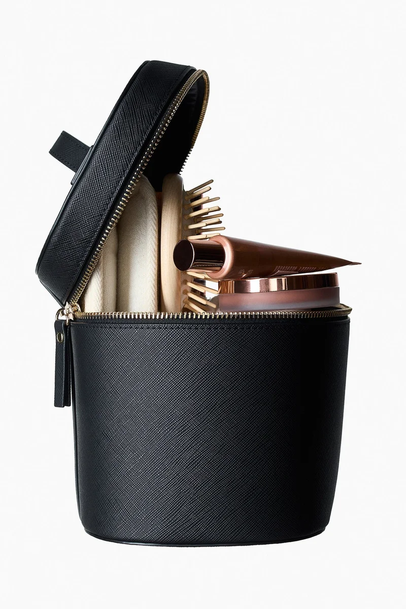 H&M  Wash bag  | Best Price UAE