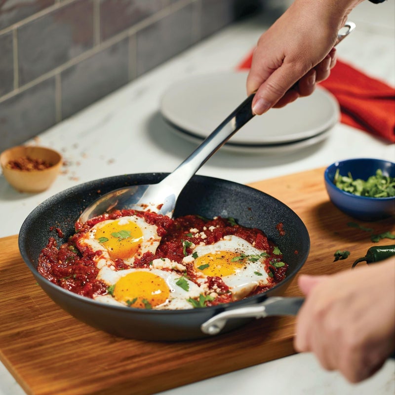 Circulon A1 Series with ScratchDefense Technology Nonstick Induction Frying Pan/Skillet, 10 Inch, Graphite - Image 2