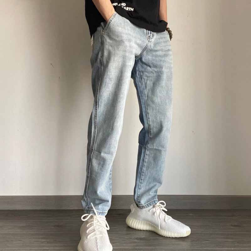 Unisex Classic Denim Jeans Loose Fit Daily Outdoor Wear - Image 1