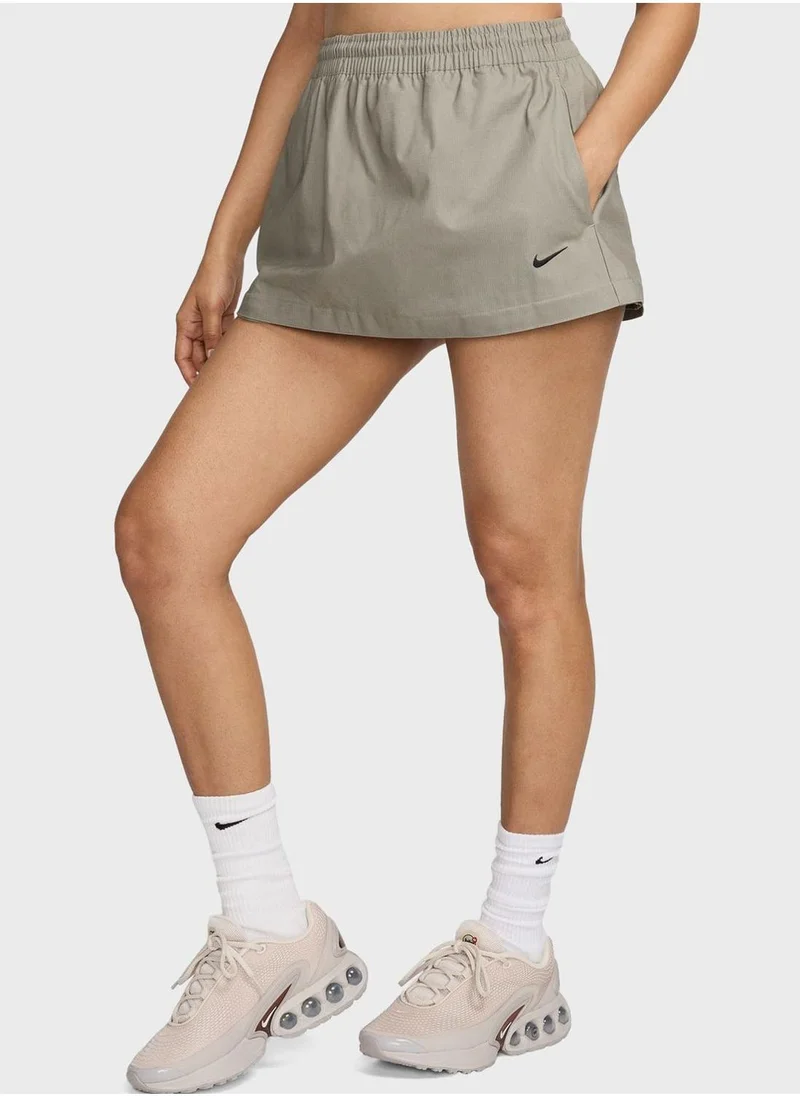 Nike Nsw Essential Woven Midrise Cargo Middi Skirt