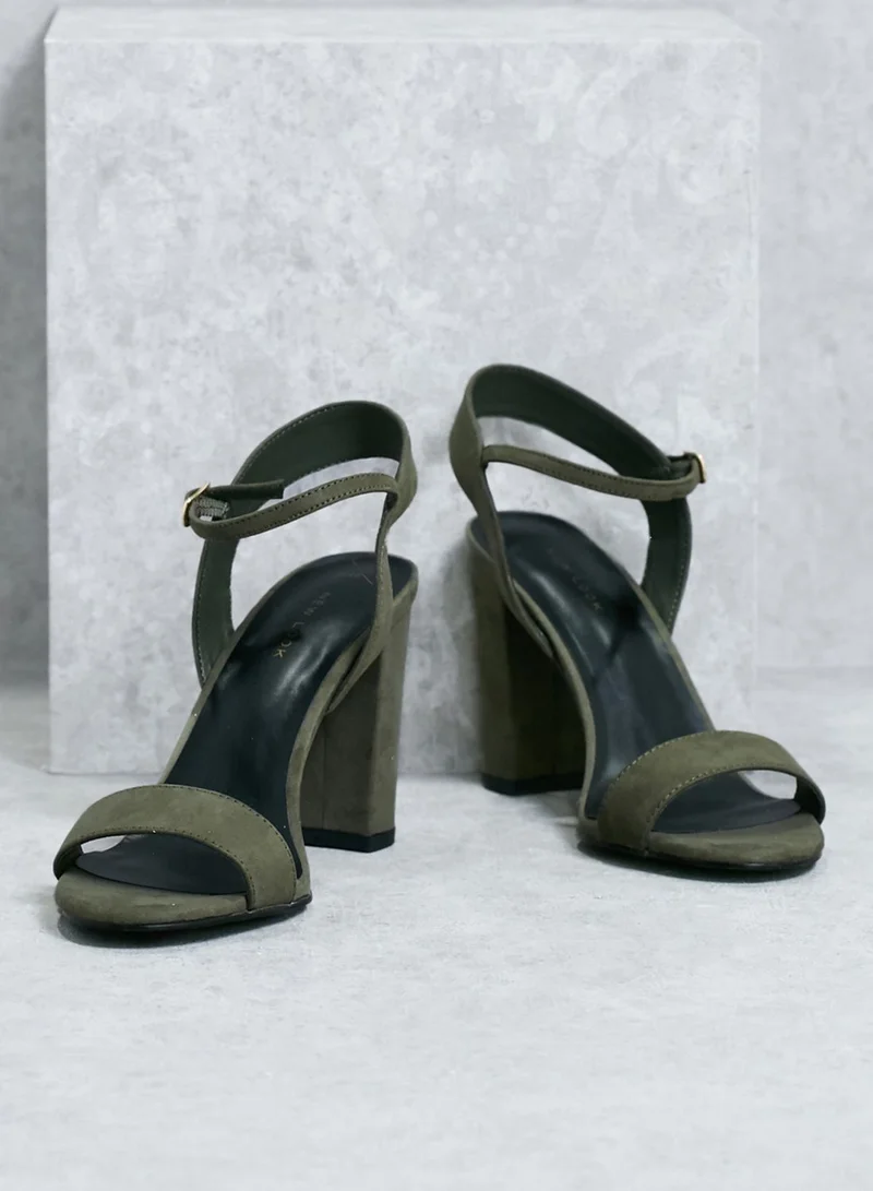 NEW LOOK Basic block heel