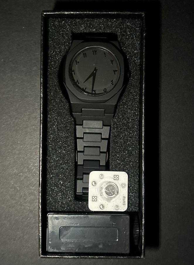 AURA Black Aura Watch Original Quality – Genuine Timepiece with Included Extra Replacement Battery and Precision Screwdriver Set for Easy Maintenance - Image 3