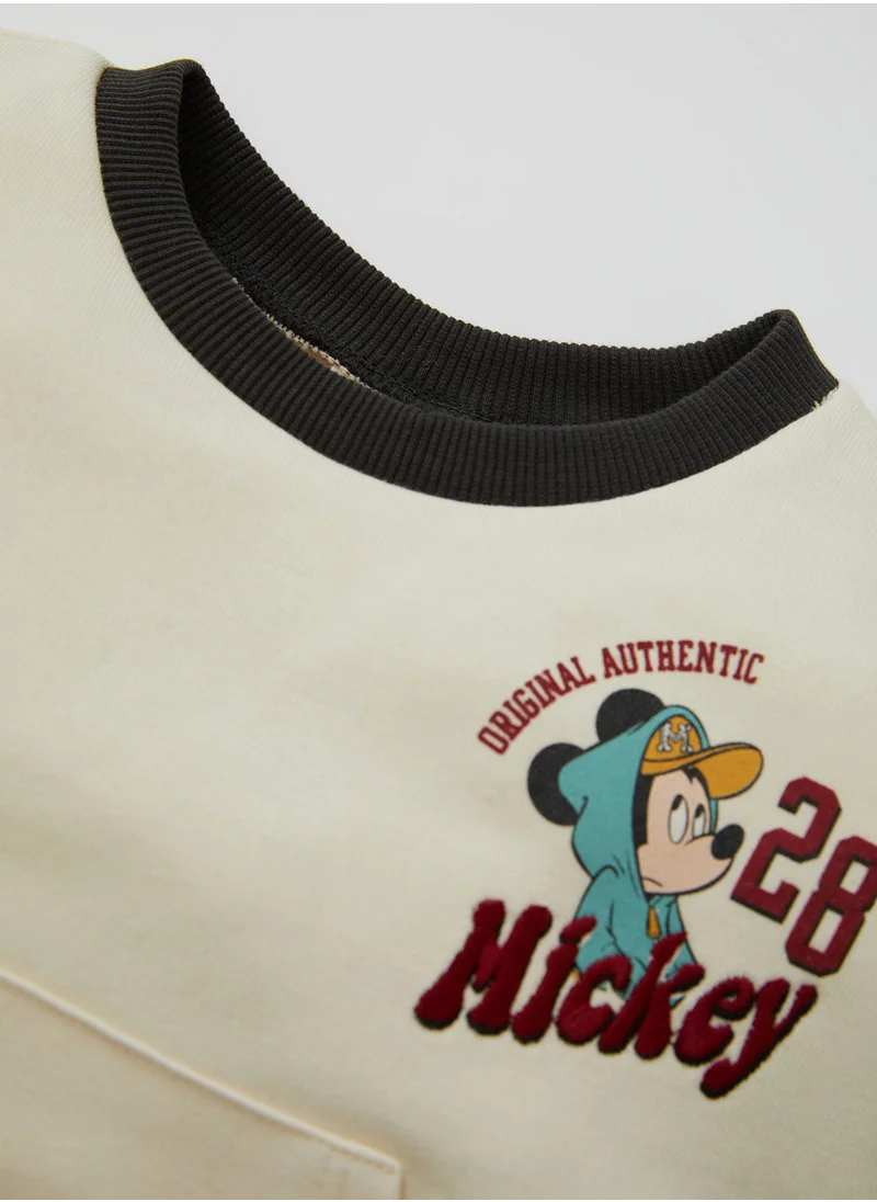 ديفاكتو Disney Mickey & Minnie Crew Neck Sweatshirt