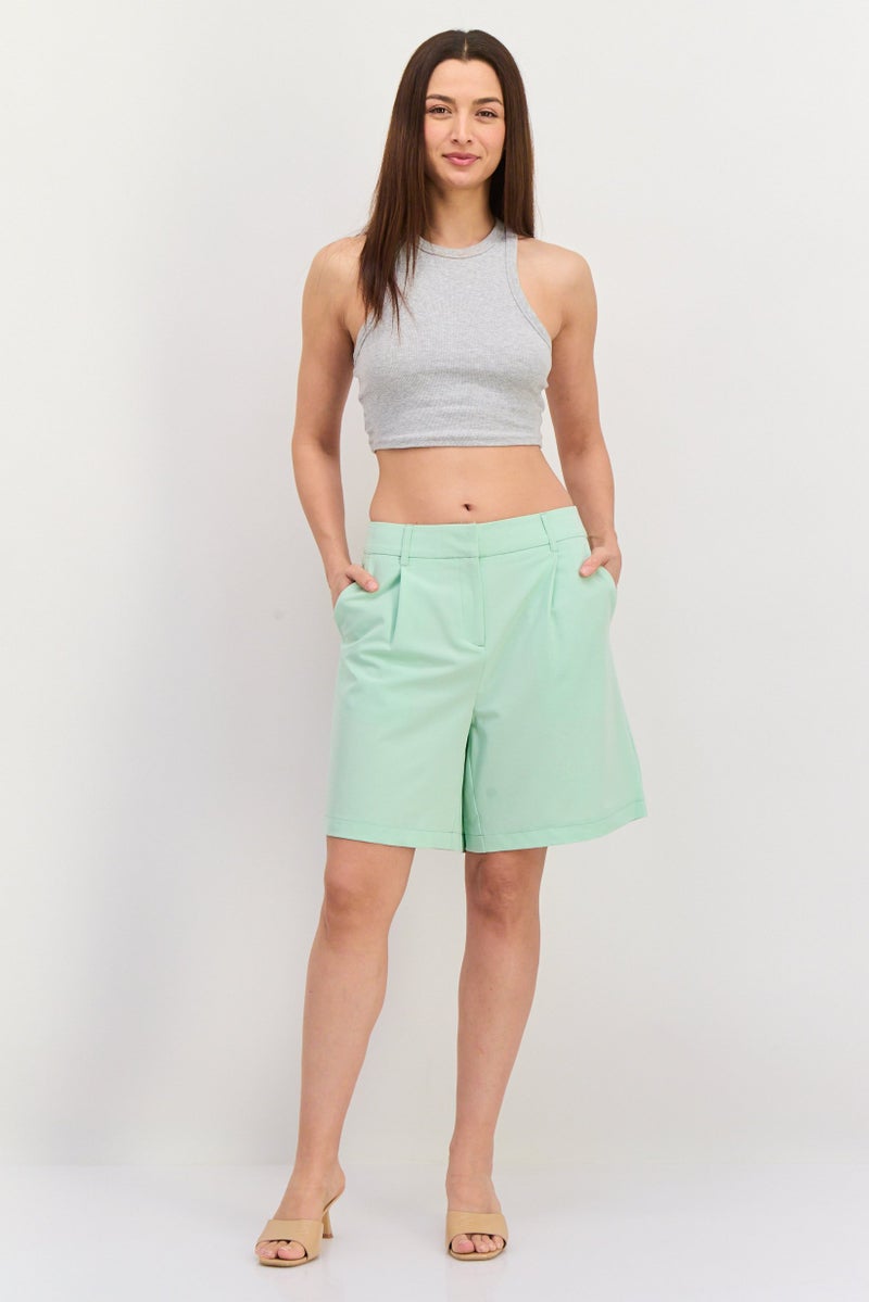 VERO MODA شورتات أساسية بسيطة للنساء، أخضر مريمي - Image 2