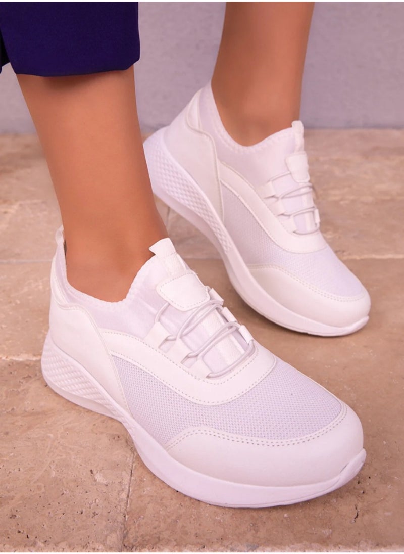Soho Sports shoes - white color - practical and comfortable for the feet - flat heel  - Image 1