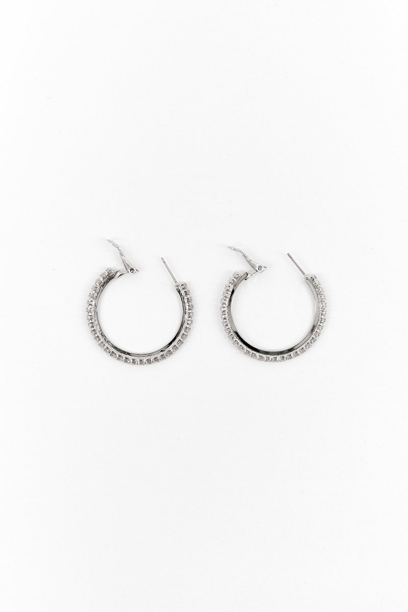 Mestige Women 1 Pair Silver Plated Hoop Earrings, Silver - Image 2