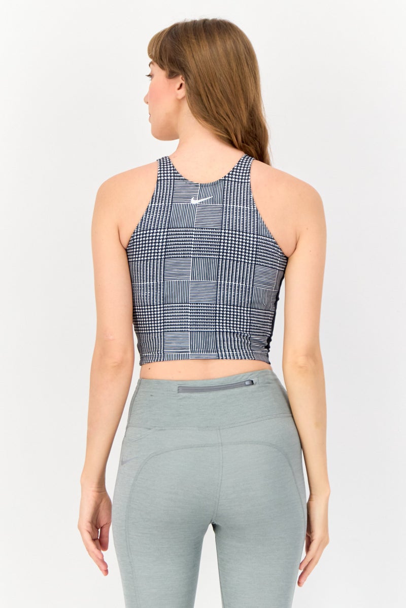 Nike تي شيرت تدريب بلا أكمام للنساء، متعدد الألوان - Image 2